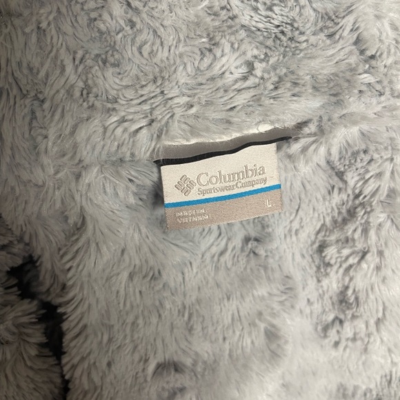 Columbia Women's Navy Quilted Ski Jacket - Picture 6 of 9